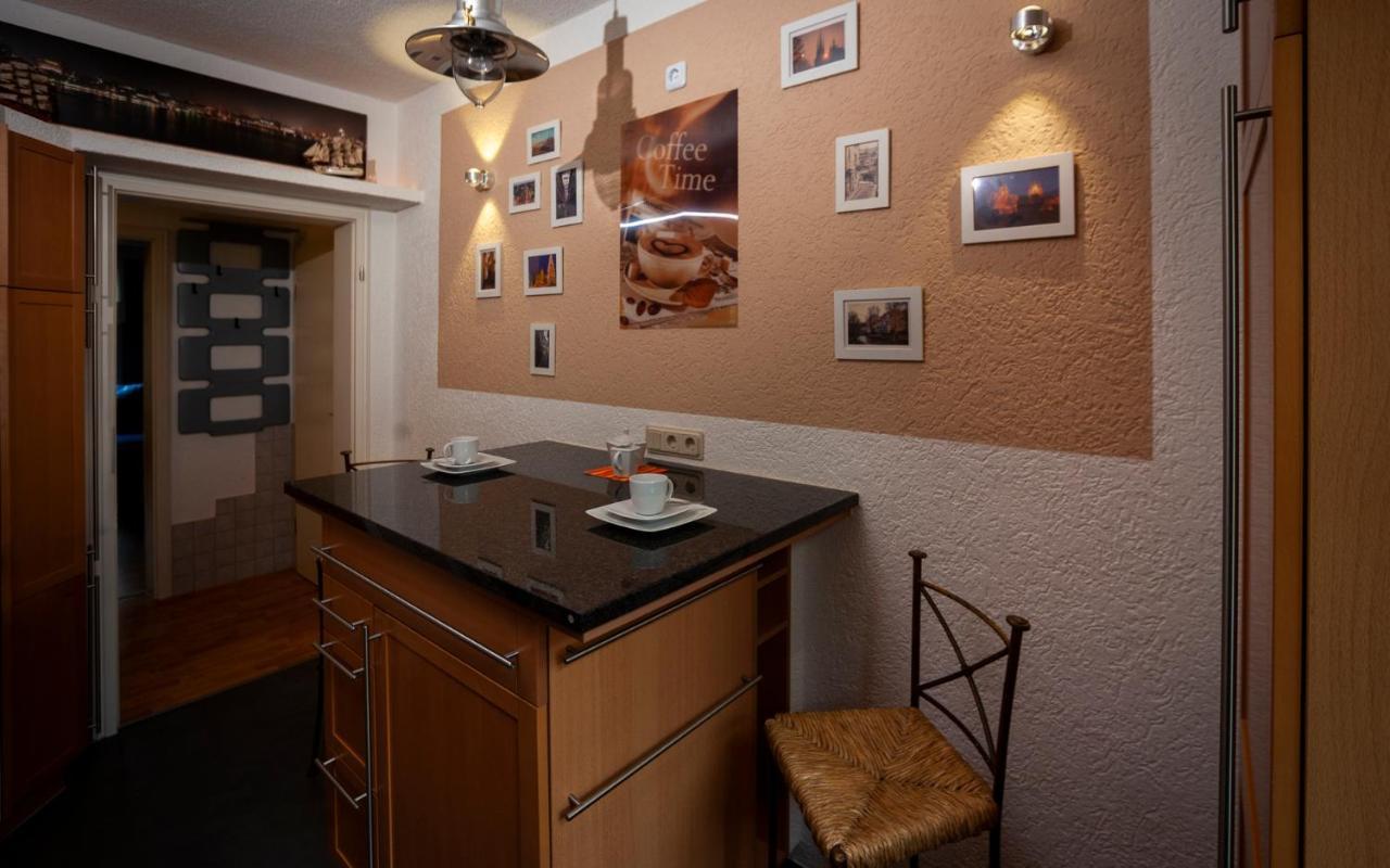 Apartment Ferienwohnung Blumenstadt Erfurt Buitenkant foto